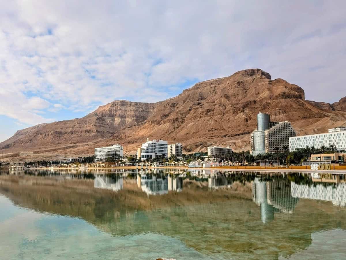 חוף ים המלח מלונות